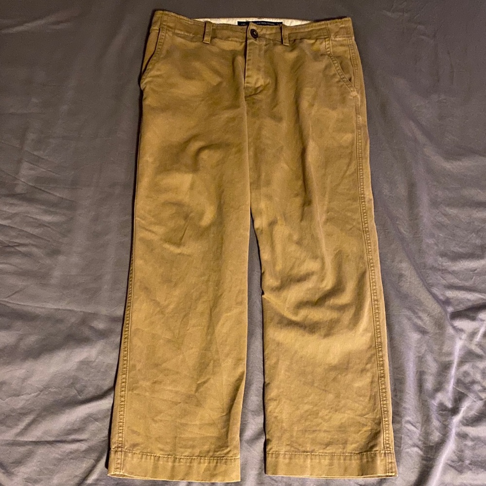 American Eagle Khaki Pants